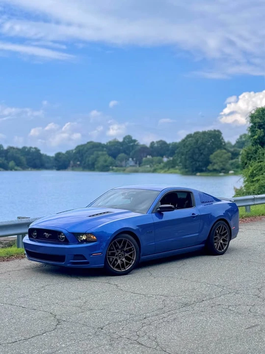 2013 Ford S197 Mustang GT - Image 2 of 8