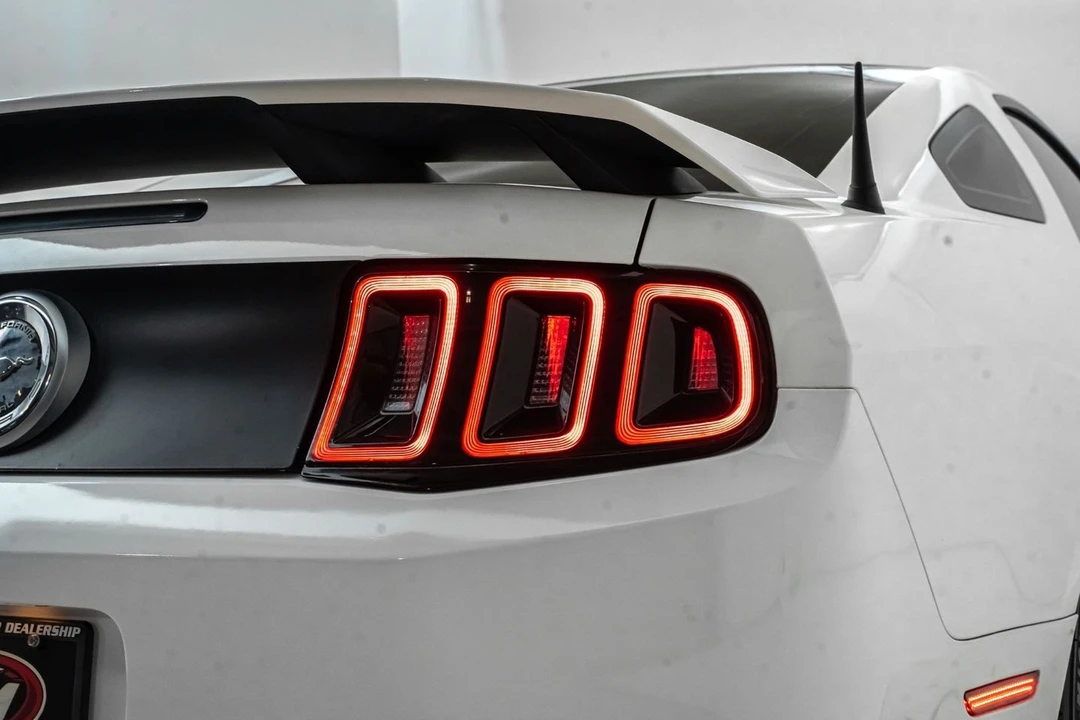 2013 Ford S197 Mustang GT - Image 14 of 31