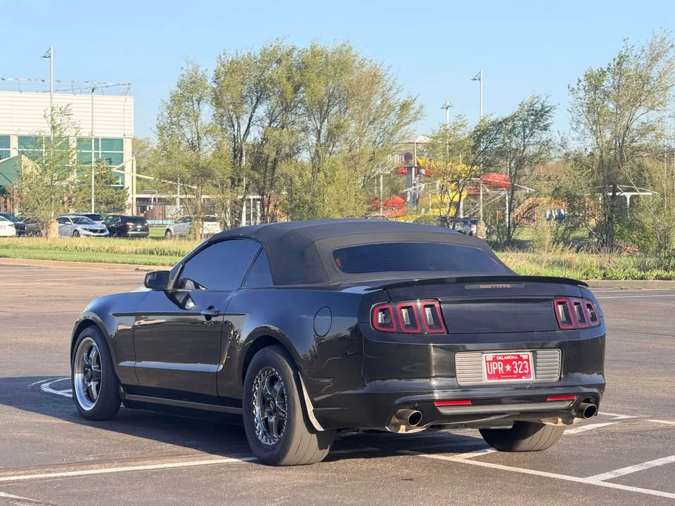 2013 Ford S197 Mustang GT - Image 11 of 16