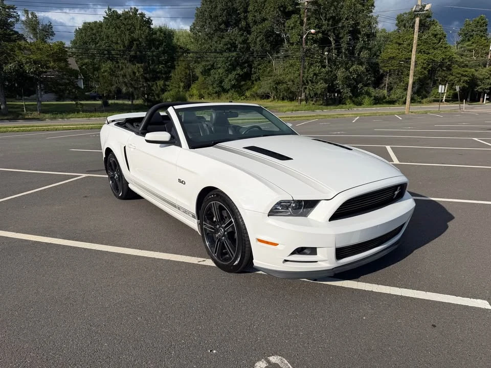 2013 Ford S197 Mustang GT - Image 2 of 14