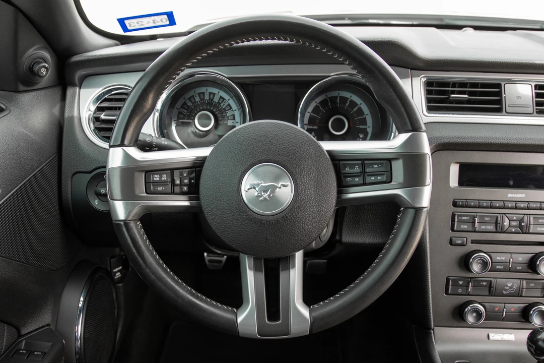 2013 Ford S197 Mustang - Image 30 of 31