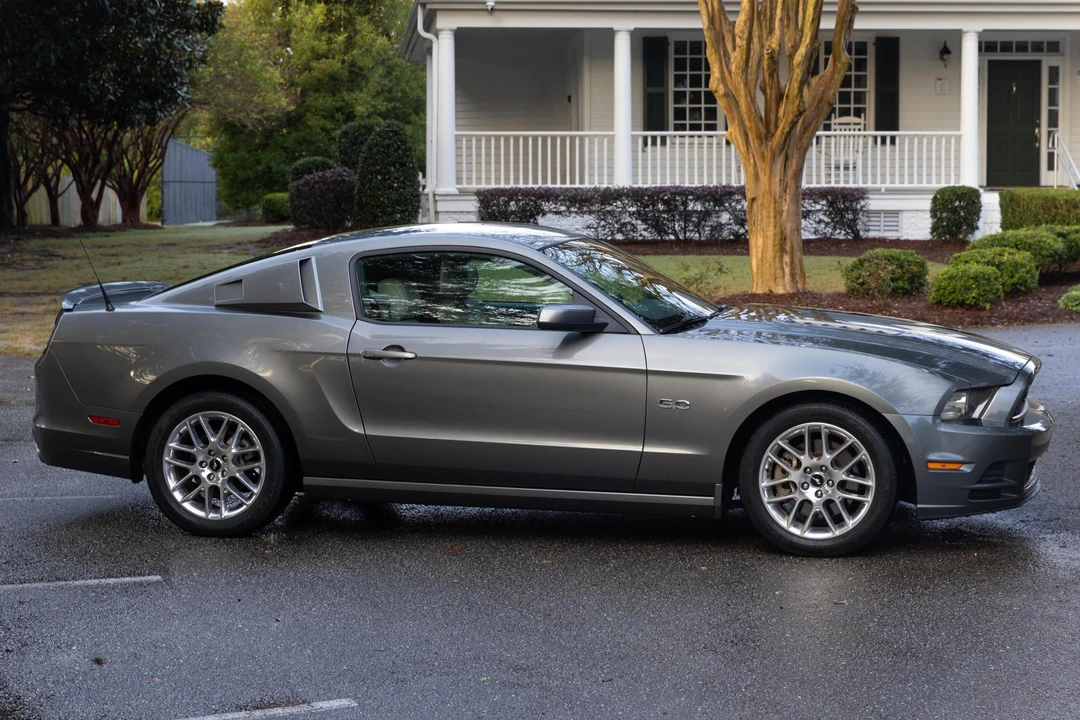2013 Ford S197 Mustang - Image 20 of 31