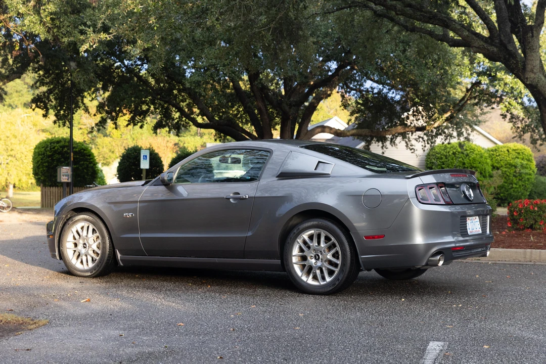2013 Ford S197 Mustang - Image 13 of 31