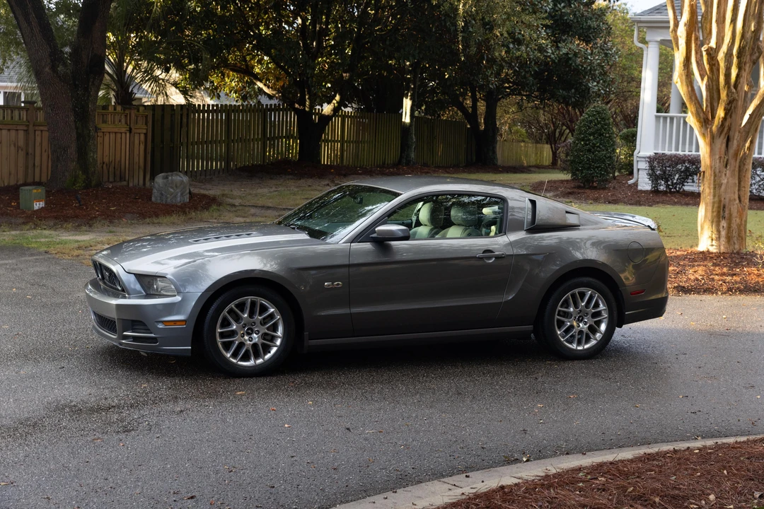2013 Ford S197 Mustang - Image 10 of 31