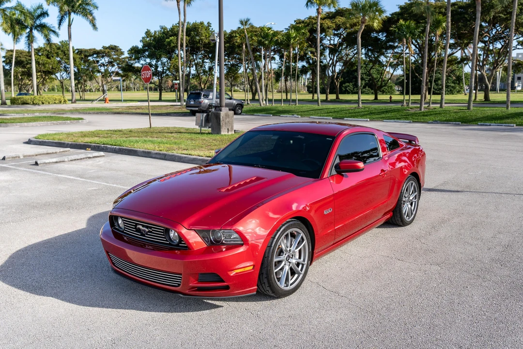 2013 Ford S197 Mustang - Image 9 of 31