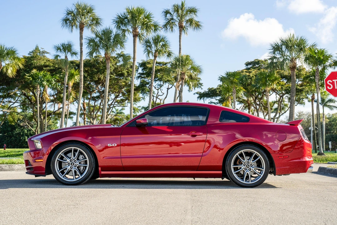 2013 Ford S197 Mustang - Image 12 of 31