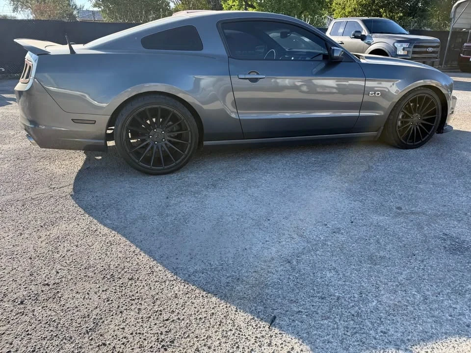 2013 Ford S197 Mustang - Image 3 of 9
