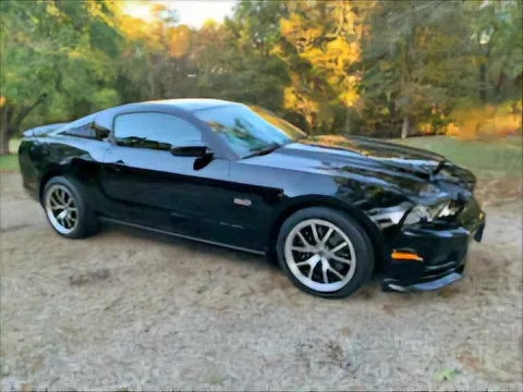 2013 Ford Mustang GT Premium Coupe