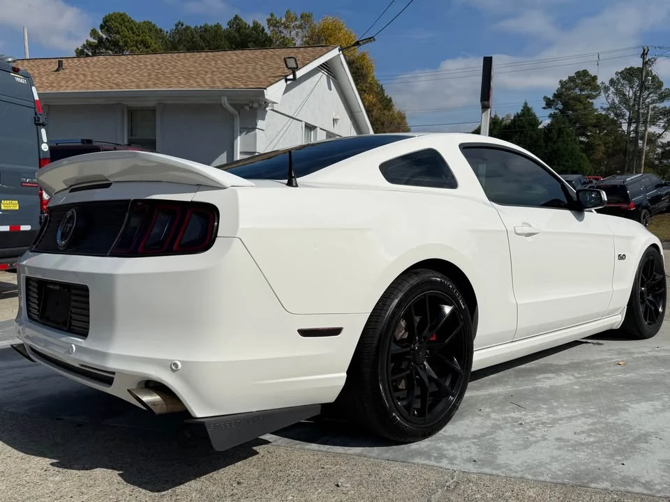 2013 Ford S197 Mustang - Image 6 of 20