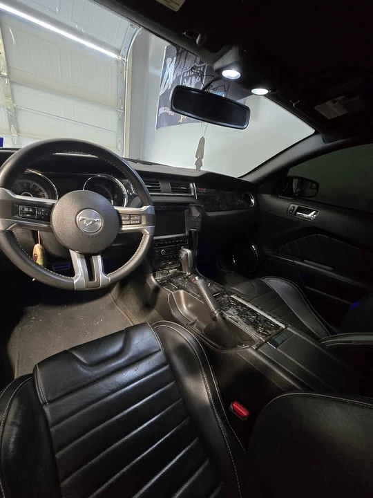 2013 Ford S197 Mustang GT - Image 6 of 11