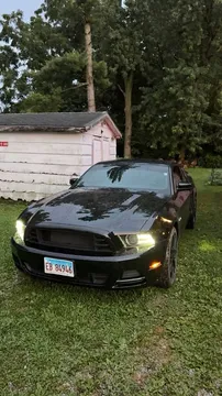 2013 Ford Mustang GT Premium Coupe 2D