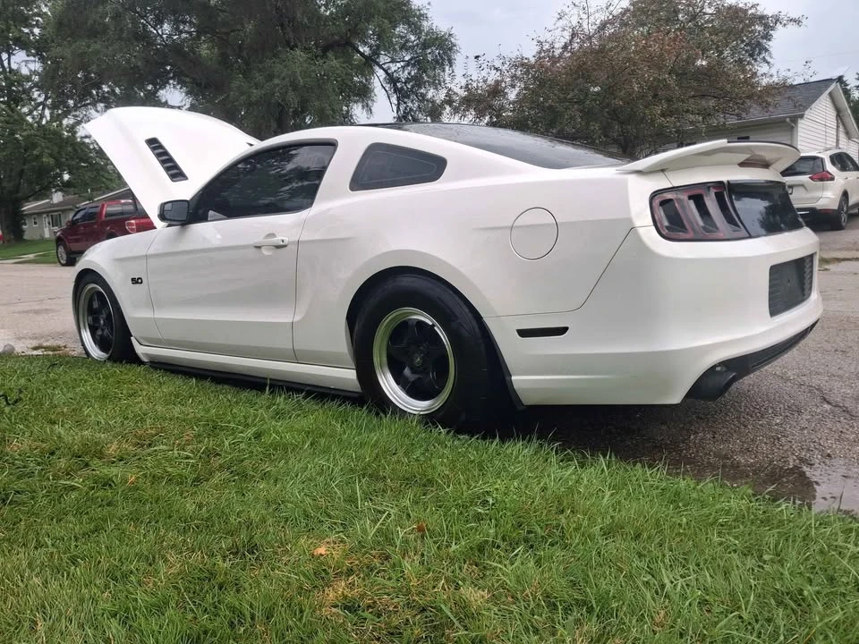 2013 Ford S197 Mustang GT - Image 2 of 6
