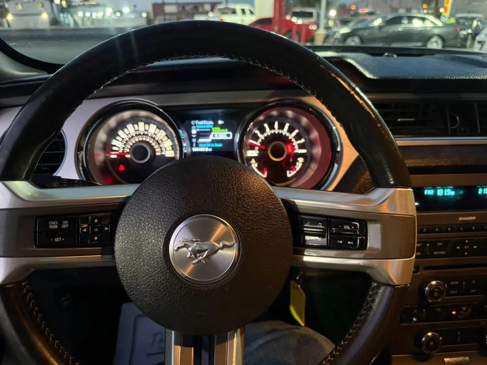 2013 Ford S197 Mustang GT - Image 9 of 13