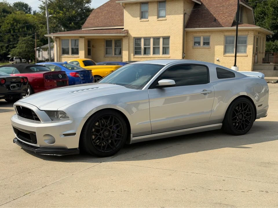 2013 Ford S197 Mustang GT - Image 4 of 6