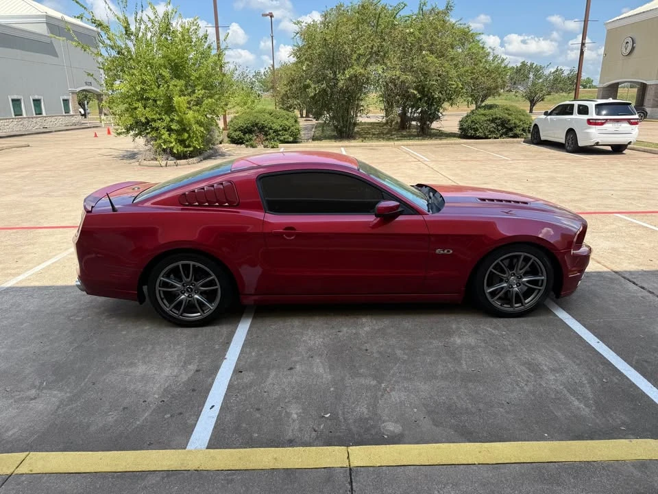 2013 Ford S197 Mustang GT - Image 2 of 20