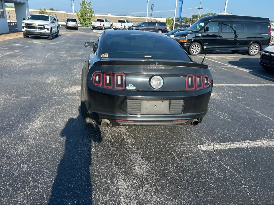 2013 Ford S197 Mustang GT - Image 3 of 7