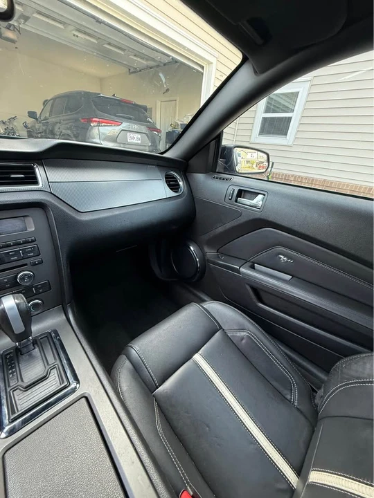 2013 Ford S197 Mustang GT - Image 10 of 18