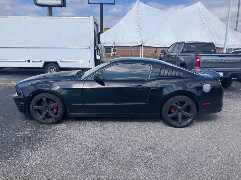 2013 Ford S197 Mustang GT - Image 2 of 18