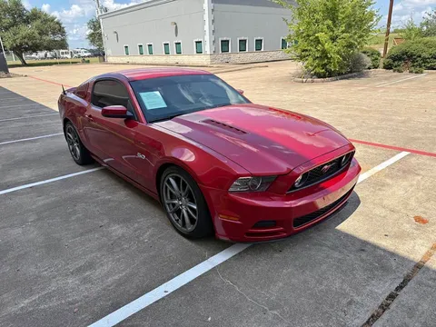 2013 Ford Mustang GT Premium Coupe 2D
