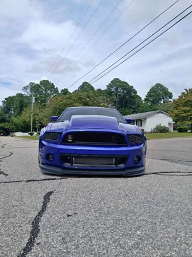 2013 Ford Mustang GT Premium Coupe 2D