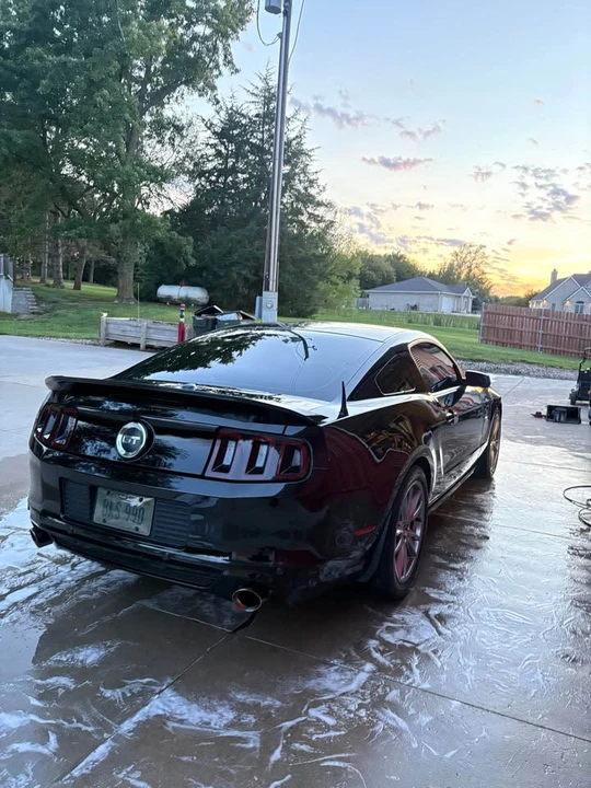 2013 Ford S197 Mustang GT - Image 3 of 12