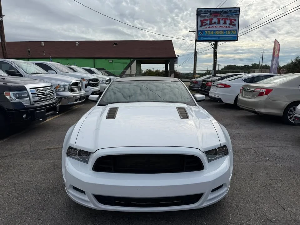 2013 Ford S197 Mustang GT - Image 3 of 16