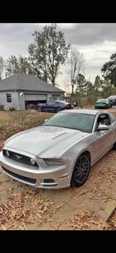 2013 Ford Mustang GT Premium Coupe 2D