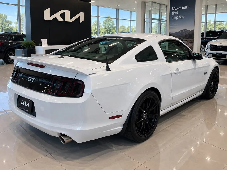 2013 Ford S197 Mustang GT - Image 4 of 4