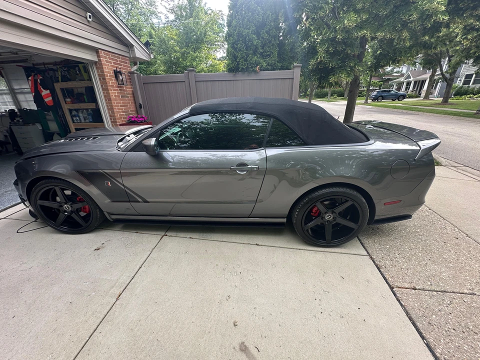 2013 Ford S197 Mustang GT - Image 11 of 31