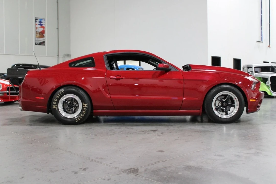 2013 Ford S197 Mustang - Image 7 of 12