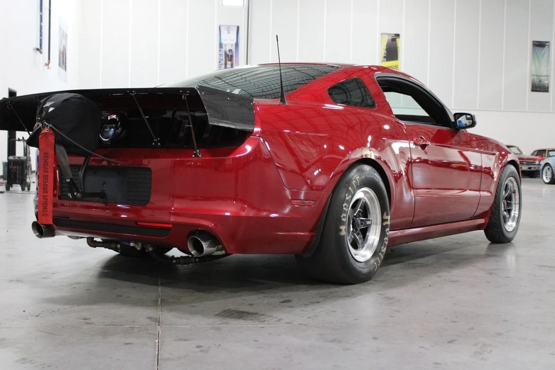 2013 Ford S197 Mustang - Image 6 of 12