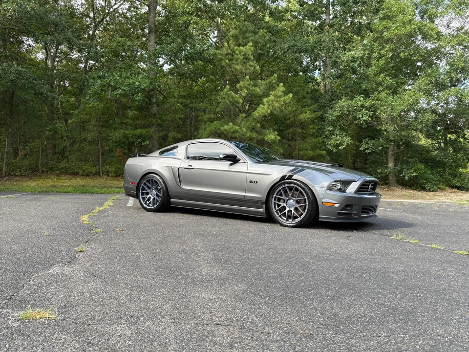 2013 Ford S197 Mustang - Image 12 of 31