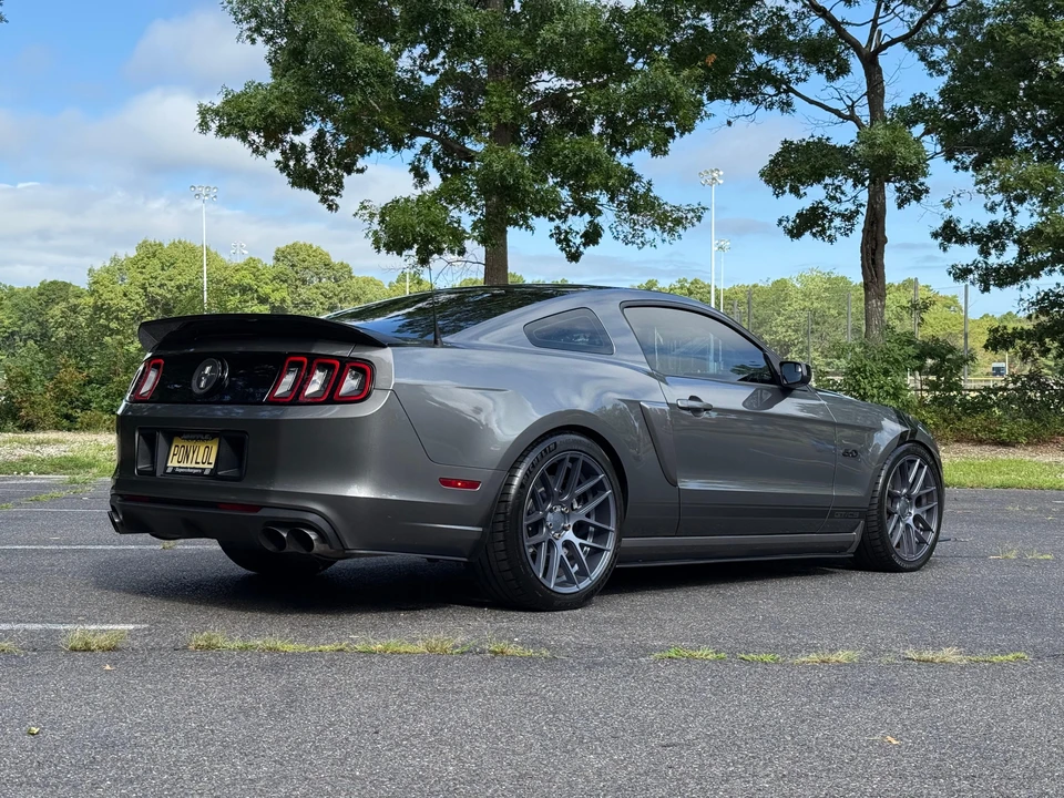 2013 Ford S197 Mustang - Image 10 of 31