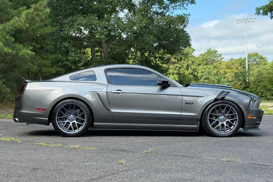 2013 Ford S197 Mustang - Image 3 of 31