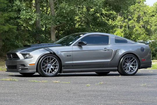 2013 Ford Mustang GT/CS Coupe