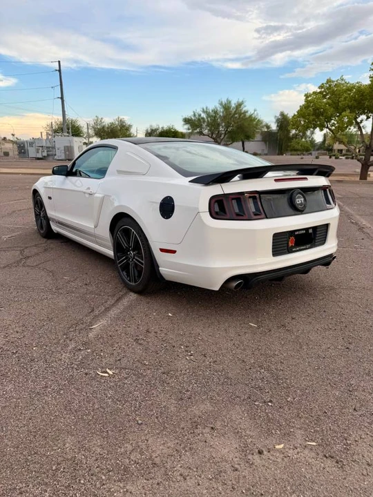 2013 Ford S197 Mustang GT - Image 8 of 15