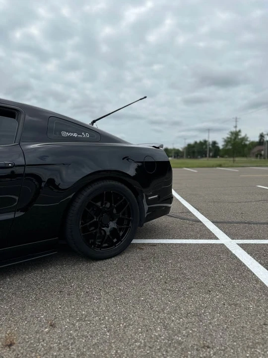 2013 Ford S197 Mustang GT - Image 17 of 20