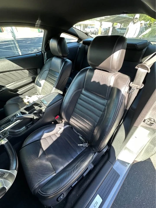 2013 Ford S197 Mustang GT - Image 12 of 17