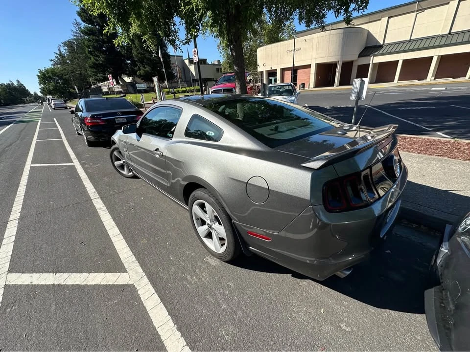 2013 Ford S197 Mustang GT - Image 7 of 17