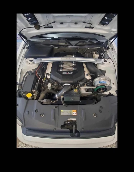 2013 Ford S197 Mustang GT - Image 6 of 8