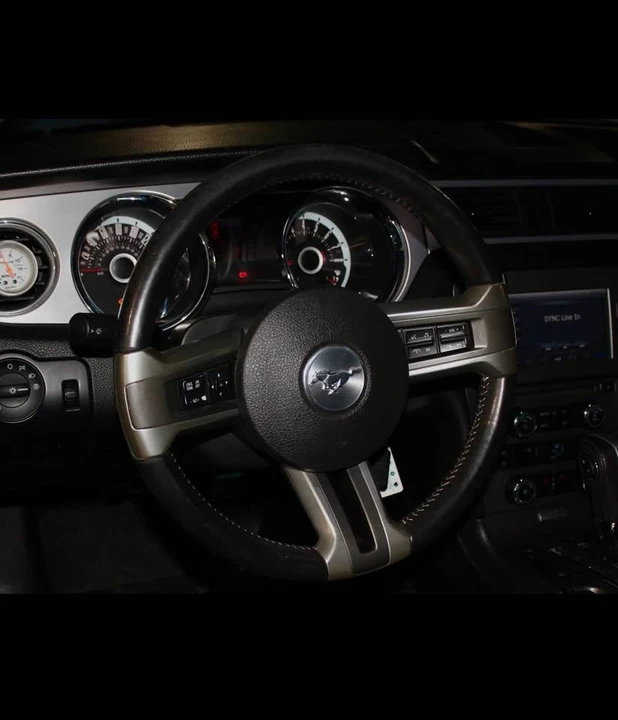 2013 Ford S197 Mustang GT - Image 7 of 8