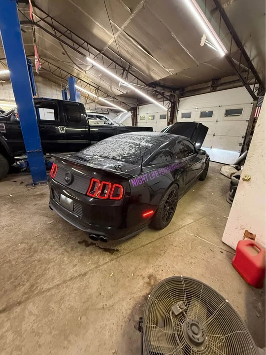 2013 Ford S197 Mustang - Image 4 of 10