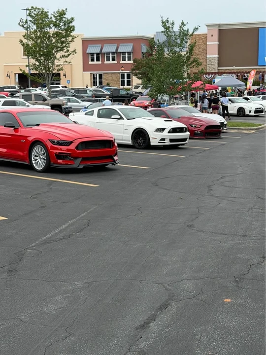 2013 Ford S197 Mustang GT - Image 3 of 11