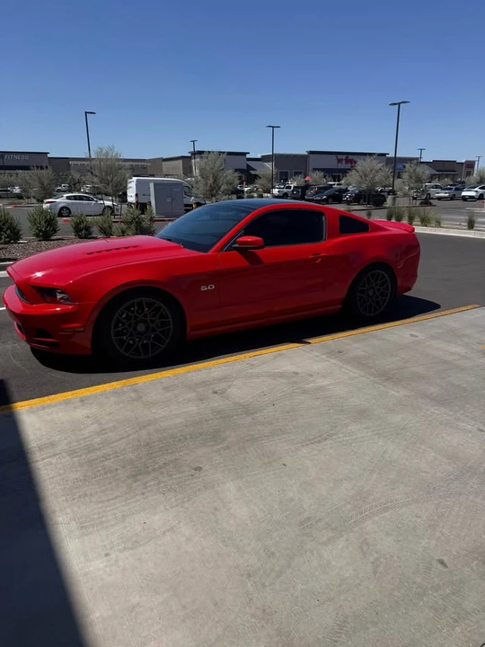 2013 Ford S197 Mustang GT - Image 5 of 10