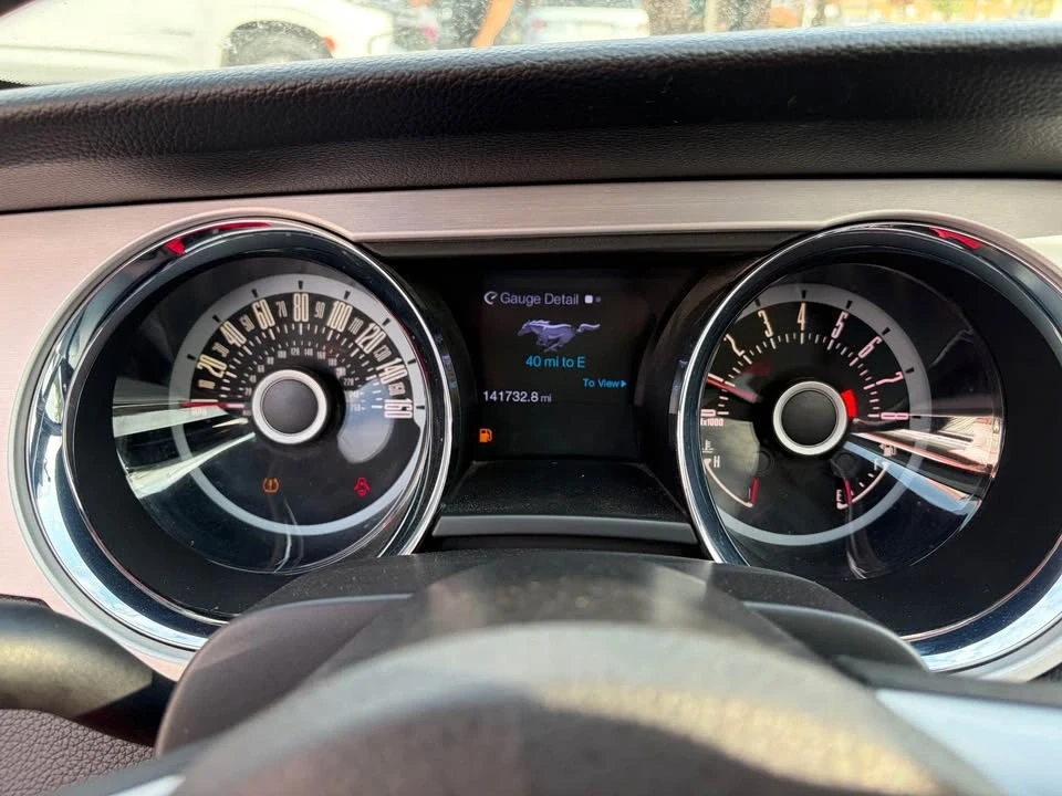 2013 Ford S197 Mustang - Image 6 of 9