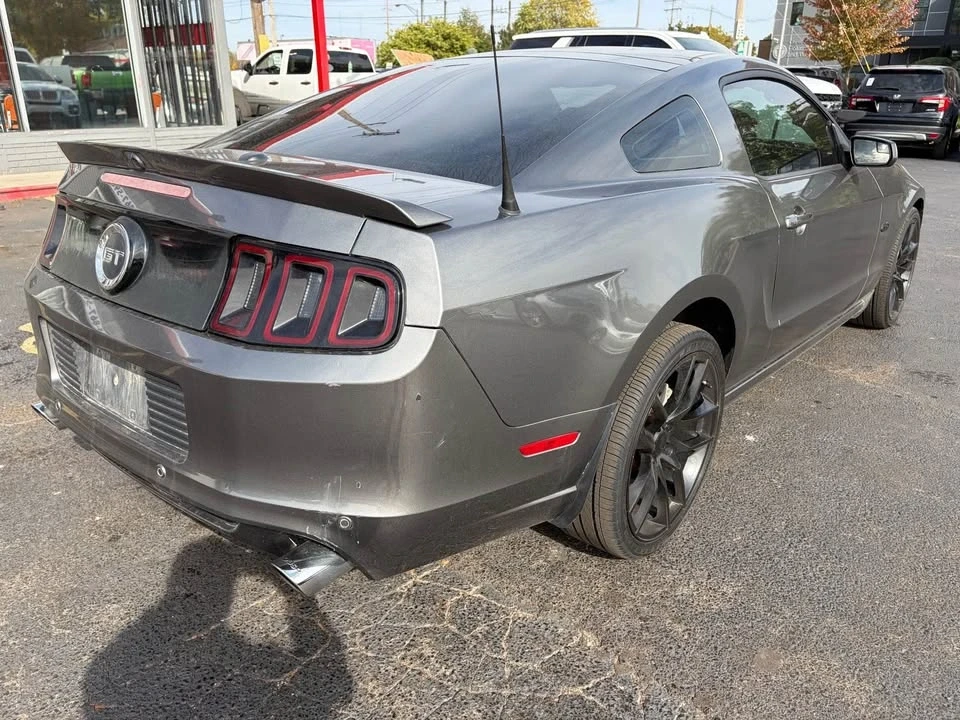 2013 Ford S197 Mustang - Image 4 of 9