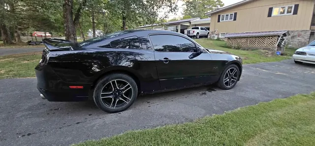 2013 Ford Mustang LX Coupe 2D