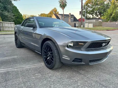 2013 Ford Mustang Limited