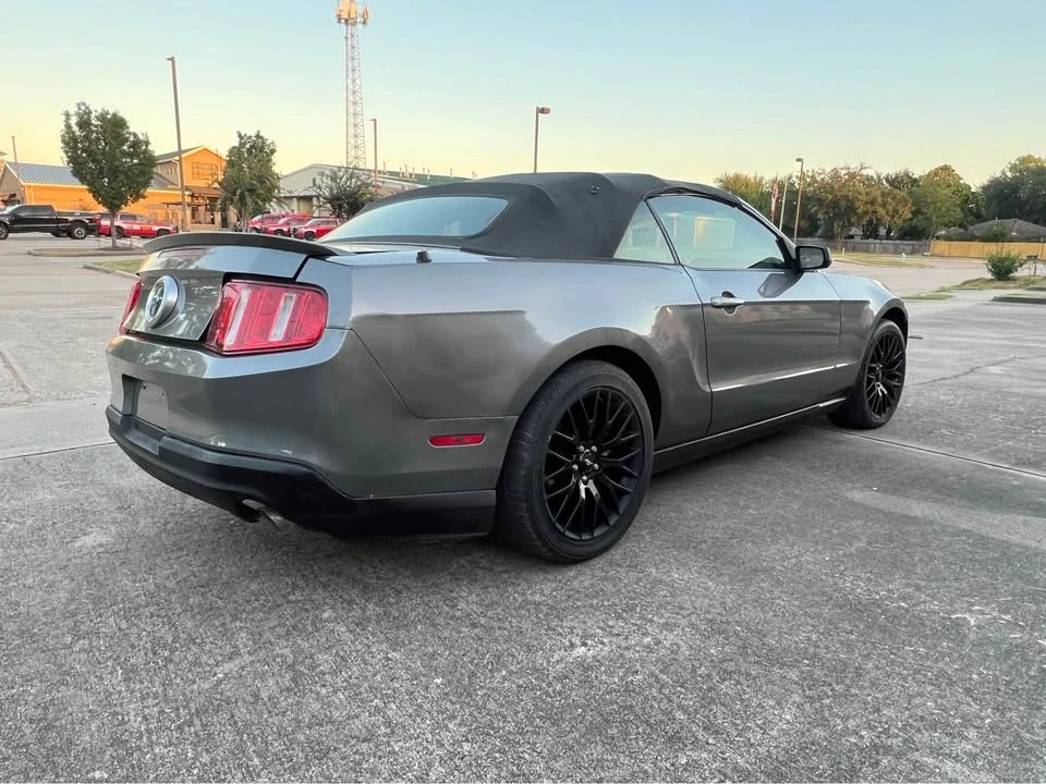 2013 Ford S197 Mustang - Image 10 of 14