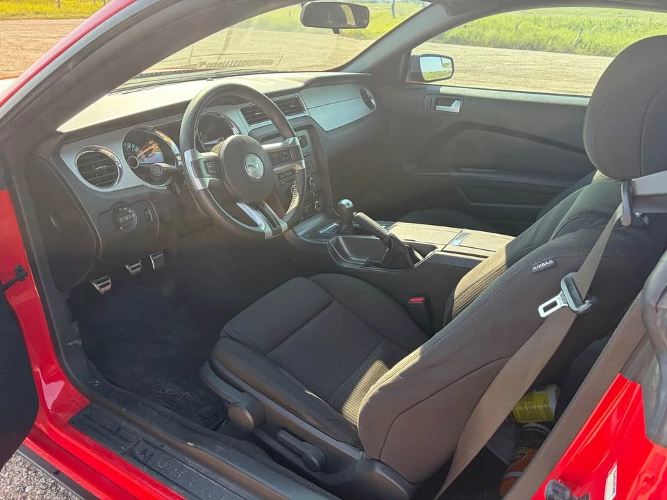 2013 Ford S197 Mustang - Image 6 of 10